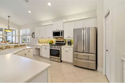 646 Foggy Morn Lane, Bradenton, FL 34212 - Photo 33