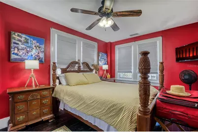 304 15th Street W, Bradenton, FL 34205 - Photo 43