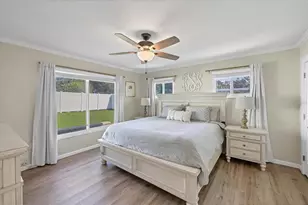 2149 Wason Rd, Sarasota, FL 34231 - Photo 15