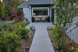 5165 Cedar Hammock Ln, Sarasota, FL 34232 - Photo 5