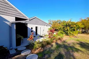 5165 Cedar Hammock Ln, Sarasota, FL 34232 - Photo 9