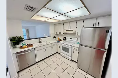 3500 Beneva Road #305, Sarasota, FL 34232 - Photo 5