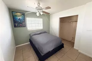 3226 Bailey St, Sarasota, FL 34237 - Photo 9