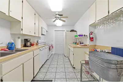 5062 Village Gardens Drive #133, Sarasota, FL 34234 - Photo 41