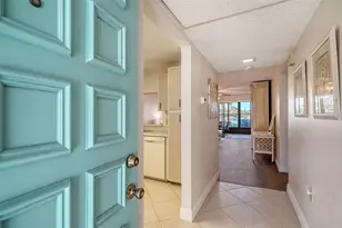 214 Lakewood Dr, Bradenton, FL 34210 - Photo 3