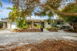 2329 Siesta Dr, Sarasota, FL 34239 - Photo 29