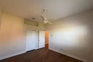 5205 Far Oak Cir, Sarasota, FL 34238 - Photo 19