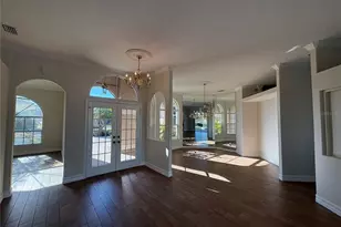 5205 Far Oak Cir, Sarasota, FL 34238 - Photo 7