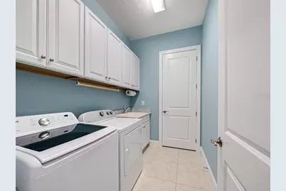 9817 Marbella Drive, Bradenton, FL 34211 - Photo 27