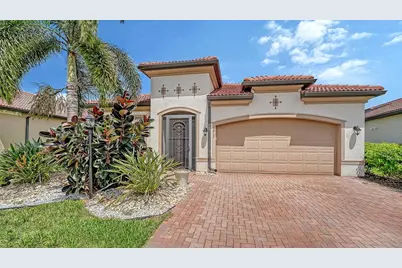 9817 Marbella Drive, Bradenton, FL 34211 - Photo 3
