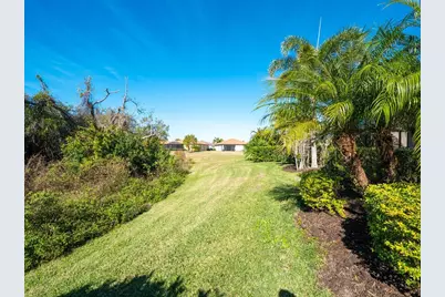 9817 Marbella Drive, Bradenton, FL 34211 - Photo 35