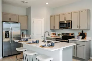 7603 Waterscape Dr, Groveland, FL 34736 - Photo 3