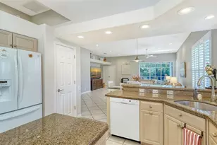 5811 White Oak Bayou Ct, Bradenton, FL 34203 - Photo 7