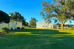 331 SE Hwy 42, Summerfield, FL 34491 - Photo 9