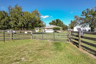 331 SE Hwy 42, Summerfield, FL 34491 - Photo 35