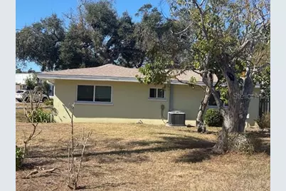 2725 Terry Lane, Sarasota, FL 34231 - Photo 19