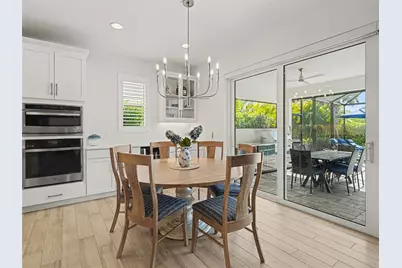 8109 Sandstar Way, Sarasota, FL 34240 - Photo 15