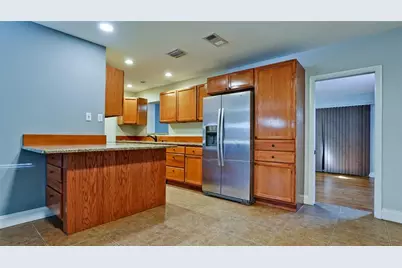 3965 Corona Lane, Sarasota, FL 34232 - Photo 7