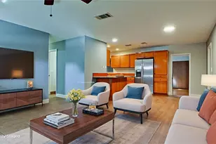 3965 Corona Ln, Sarasota, FL 34232 - Photo 5