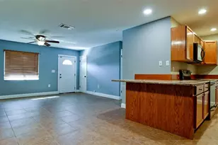 3965 Corona Ln, Sarasota, FL 34232 - Photo 9