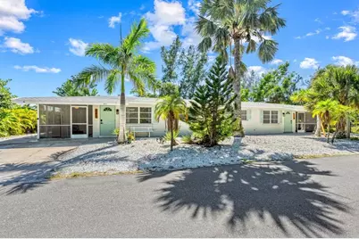 578 Companion Way, Longboat Key, FL 34228 - Photo 1