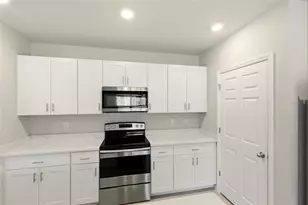 108 Castile Ct, Punta Gorda, FL 33983 - Photo 13