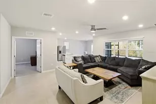 108 Castile Ct, Punta Gorda, FL 33983 - Photo 7