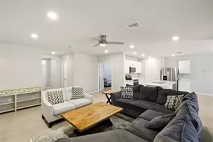 108 Castile Ct, Punta Gorda, FL 33983 - Photo 5