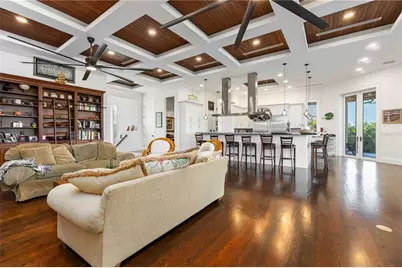 6680 Gulf Of Mexico Drive, Longboat Key, FL 34228 - Photo 13