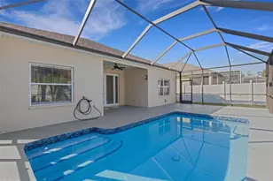 12319 Tall Pines Way, Lakewood Ranch, FL 34202 - Photo 13