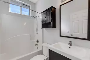 12319 Tall Pines Way, Lakewood Ranch, FL 34202 - Photo 39