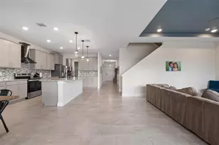 5755 Woodland Sage Dr, Sarasota, FL 34238 - Photo 13