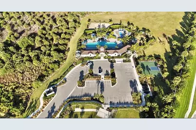 5755 Woodland Sage Drive, Sarasota, FL 34238 - Photo 33