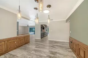 7937 Broadmoor Pines Blvd, Sarasota, FL 34243 - Photo 11