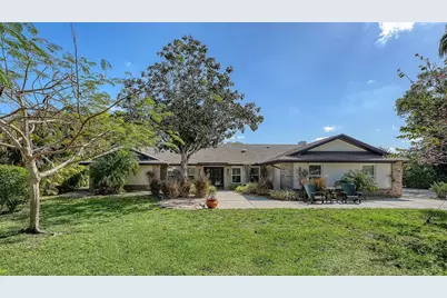 7937 Broadmoor Pines Boulevard, Sarasota, FL 34243 - Photo 5