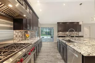 7937 Broadmoor Pines Blvd, Sarasota, FL 34243 - Photo 17