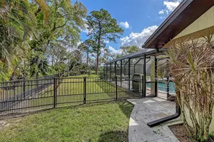 7937 Broadmoor Pines Blvd, Sarasota, FL 34243 - Photo 51