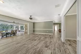 7937 Broadmoor Pines Blvd, Sarasota, FL 34243 - Photo 15