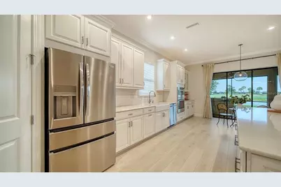 15410 Derna Terrace, Lakewood Ranch, FL 34211 - Photo 13