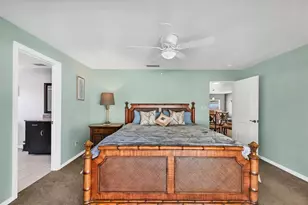 3425 Fairview Dr, Sarasota, FL 34239 - Photo 23