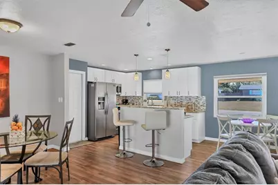 3425 Fairview Drive, Sarasota, FL 34239 - Photo 11