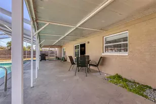 3425 Fairview Dr, Sarasota, FL 34239 - Photo 37