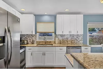 3425 Fairview Drive, Sarasota, FL 34239 - Photo 15