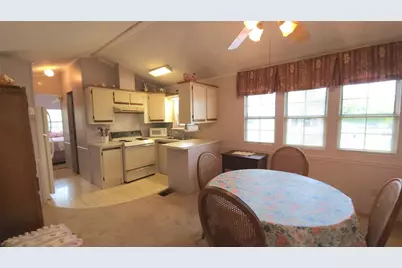 3333 26th Avenue E #1202, Bradenton, FL 34208 - Photo 9
