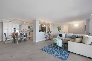 101 Benjamin Franklin Dr, Sarasota, FL 34236 - Photo 5