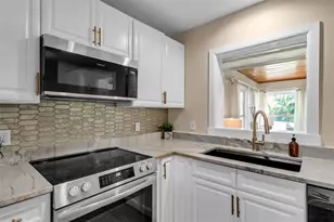 510 N Osprey Ave, Sarasota, FL 34236 - Photo 13