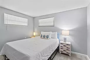 690 Fox St, Longboat Key, FL 34228 - Photo 17