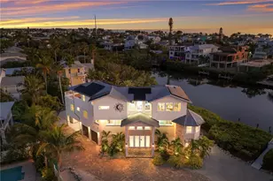 313 Hammock Cir, Anna Maria, FL 34216 - Photo 1