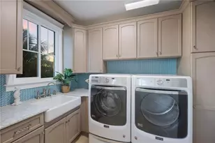 313 Hammock Cir, Anna Maria, FL 34216 - Photo 19