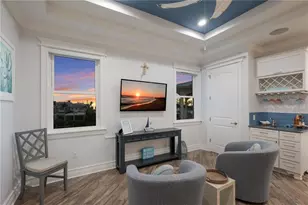 313 Hammock Cir, Anna Maria, FL 34216 - Photo 47